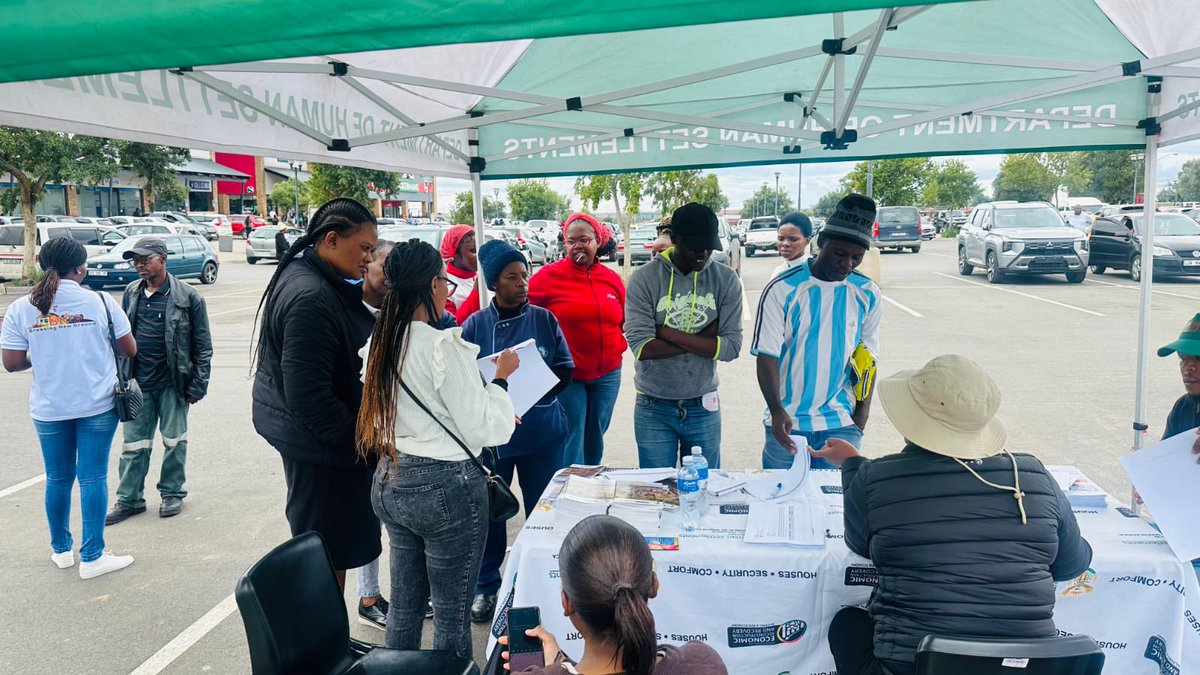 Department of Human Settlements tweet media