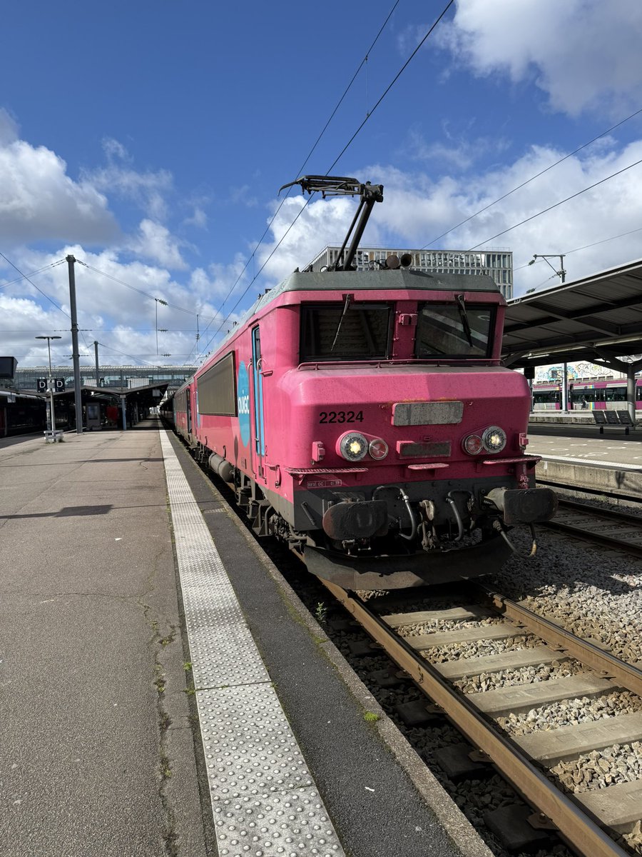 Nicolas  tweet media