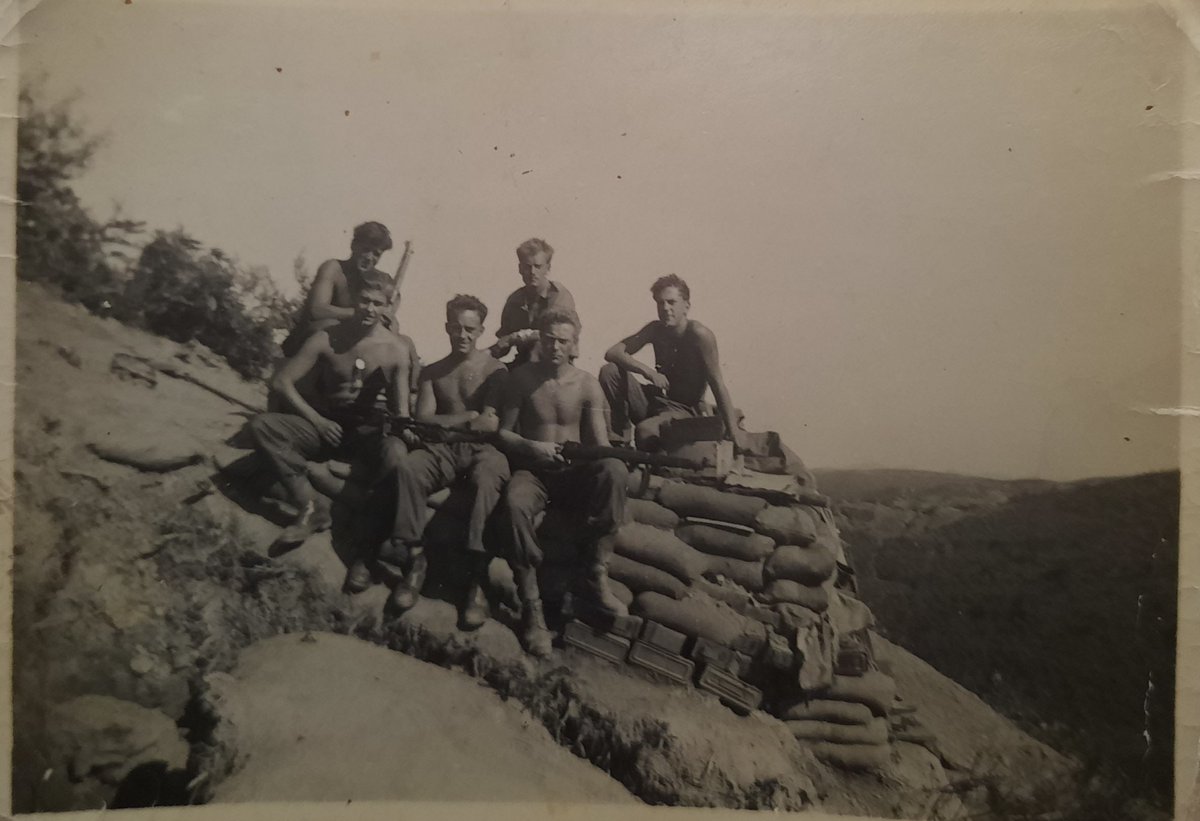 MichaelMihaul24's tweet image. Happy 93rd birthday to Sir Michael Caine  @themichaelcaine . Formerly #Fusilier Maurice Micklewhite. #London lad, #Korea War veteran of the Royal Fusiliers who became a Knight of the Realm. We're proud to be associated with you. Once A Fusilier Always a Fusilier. @FusiliersRHQ