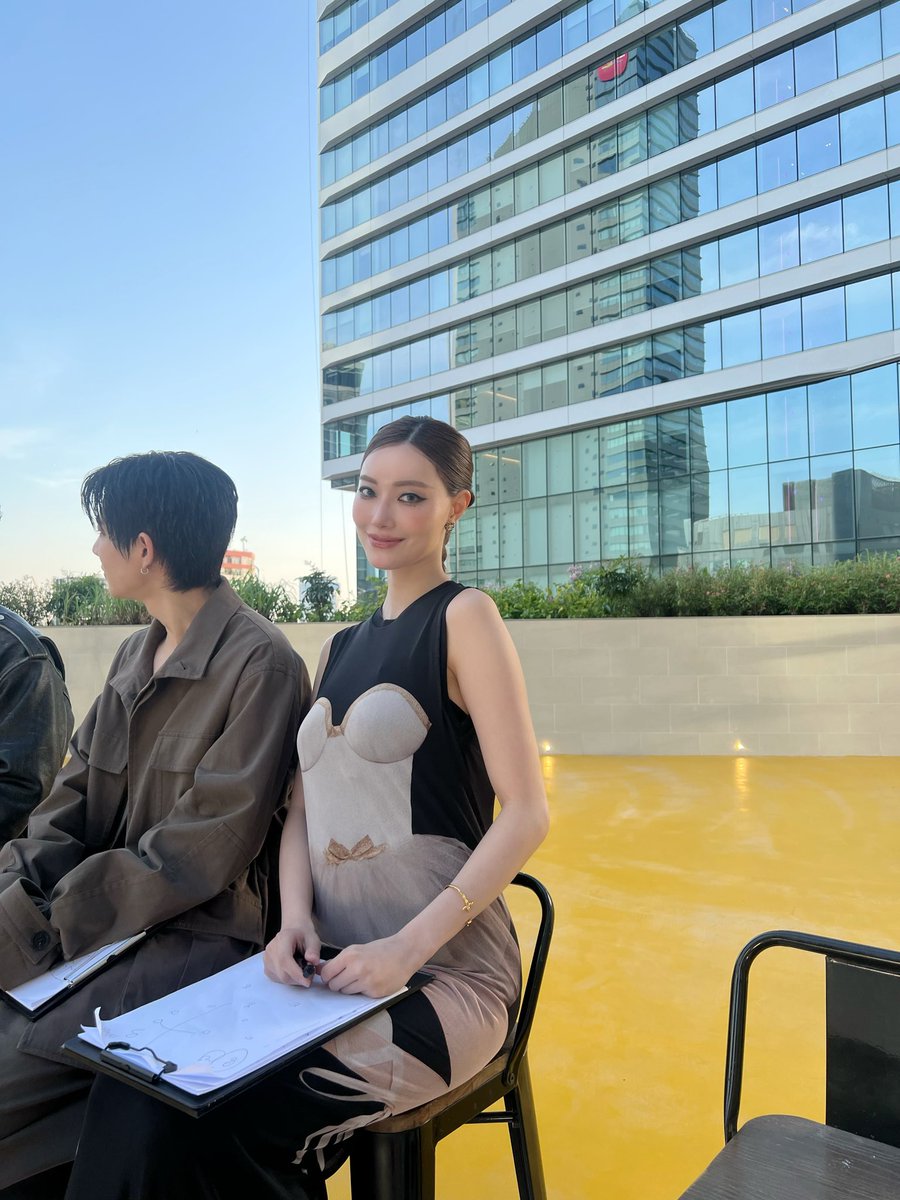 <a href="/off_tumcial/">ออฟที่แปลว่าปิดประตูแพ้</a> ขอบคุณเมนเทอร์พี่ออฟนะคะ ที่ชวนไปทำอะไรสนุกๆ ขอบคุณที่นึกถึงหนูเด้อ ใดๆคือพี่เก่งมากก เล่นเกมเริ่ด แบบนี้แหละๆ รอดูชัยชนะพี่ต่อไปปปปปปป🔥🔥🔥#TEAMOFF