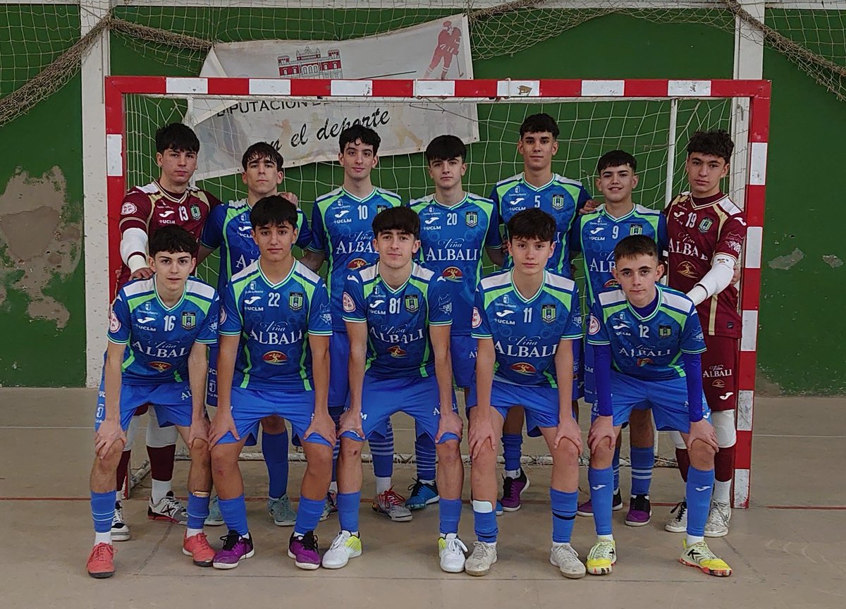 Base Azulona Viña Albali Valdepeñas tweet media