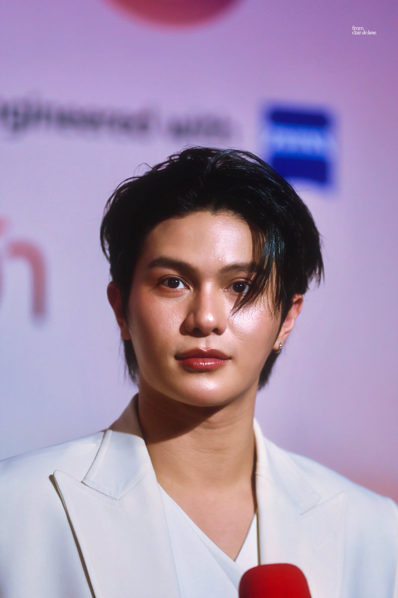 from, clairdelune. tweet media