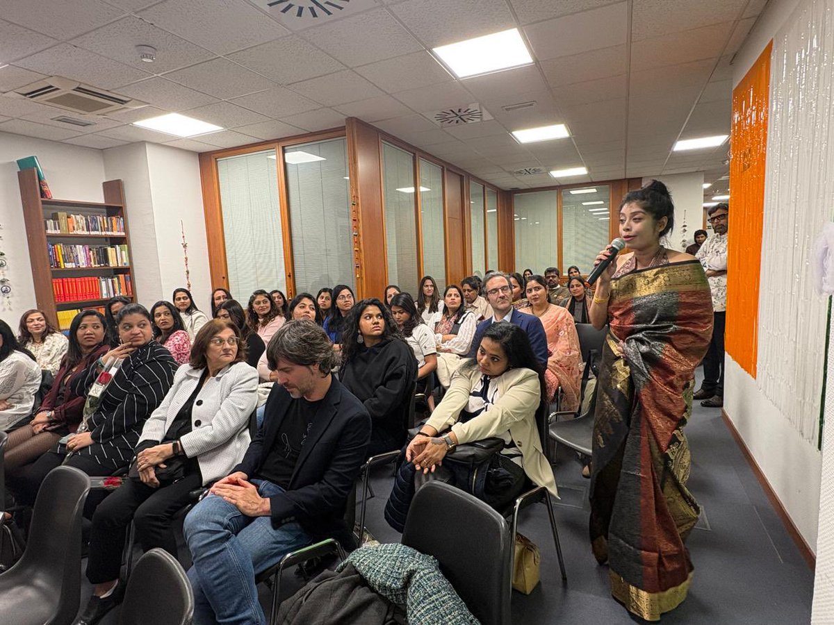 India in Spain tweet media