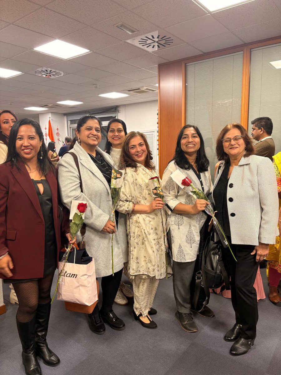 India in Spain tweet media