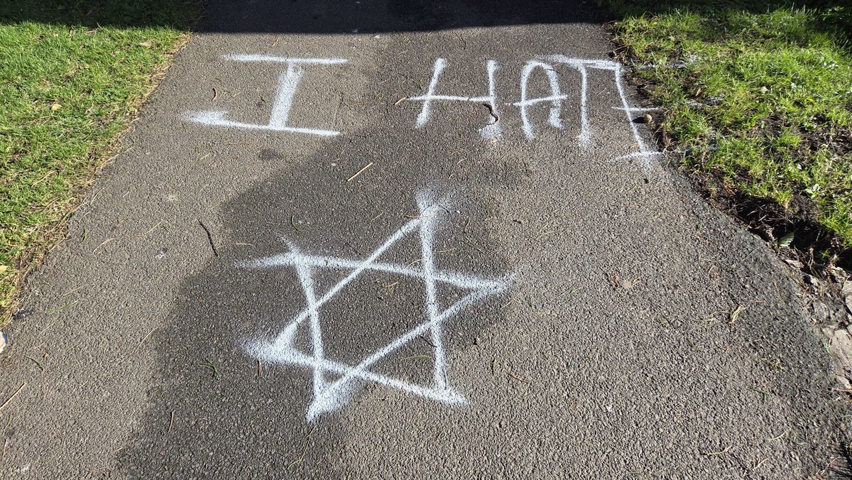 Irish Jewish Voice tweet media