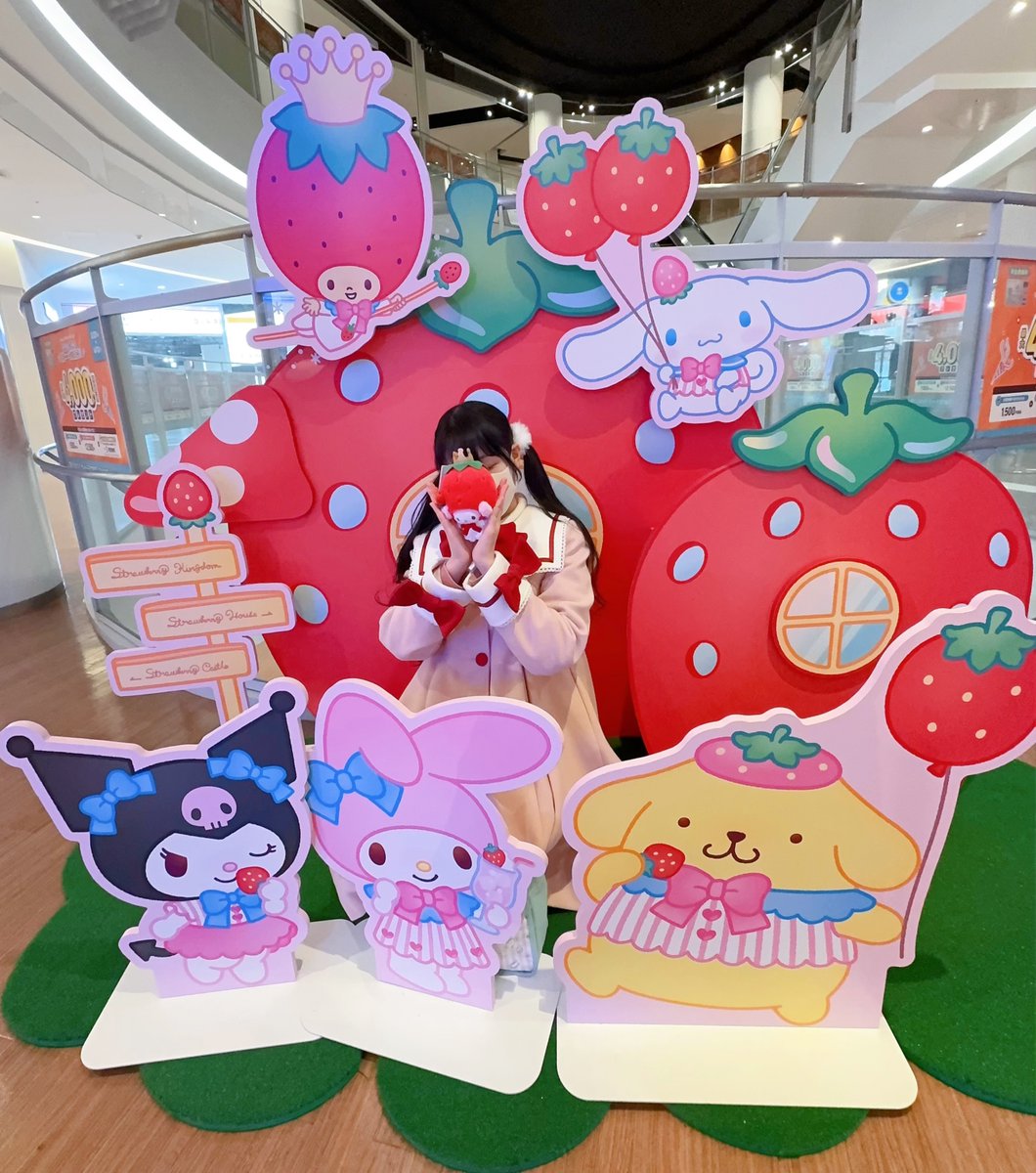 usato_plc's tweet photo. お久しぶりです🍓
私は相変わらずぴんく大好きで元気だよ✌
このポストを見てるみんながはっぴーでありますように♡ https://t.co/NmpHS01PvP