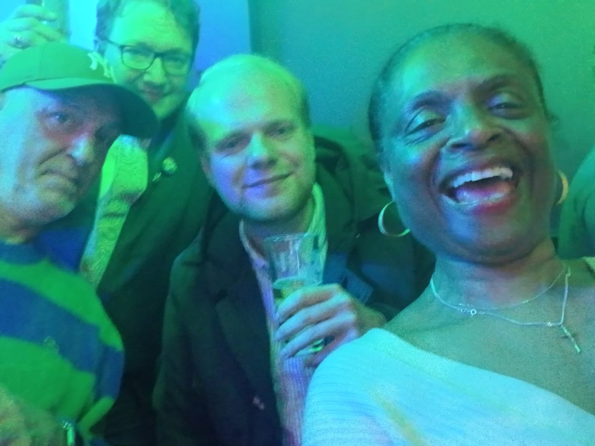 Rob Oosterlee ❤️💛 tweet media