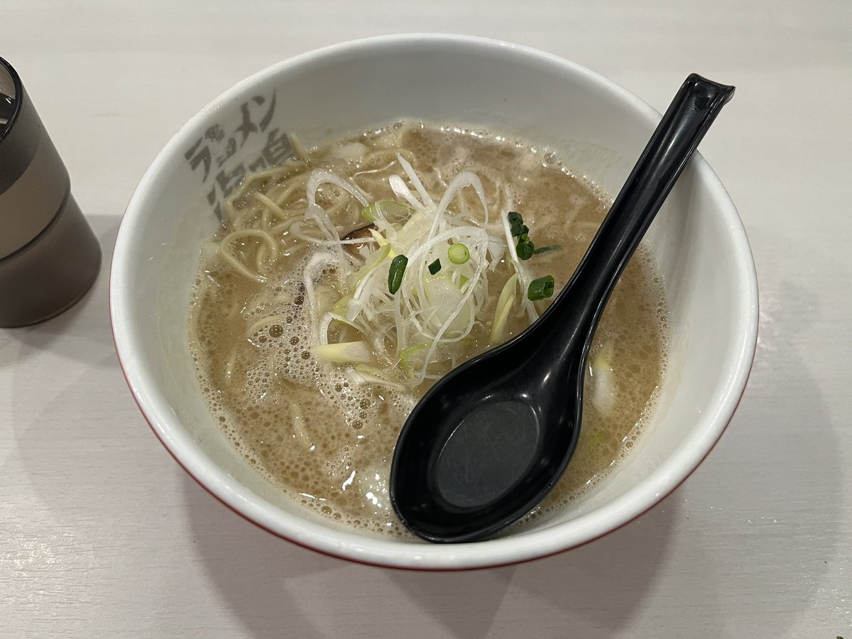 ユウノスケ tweet media