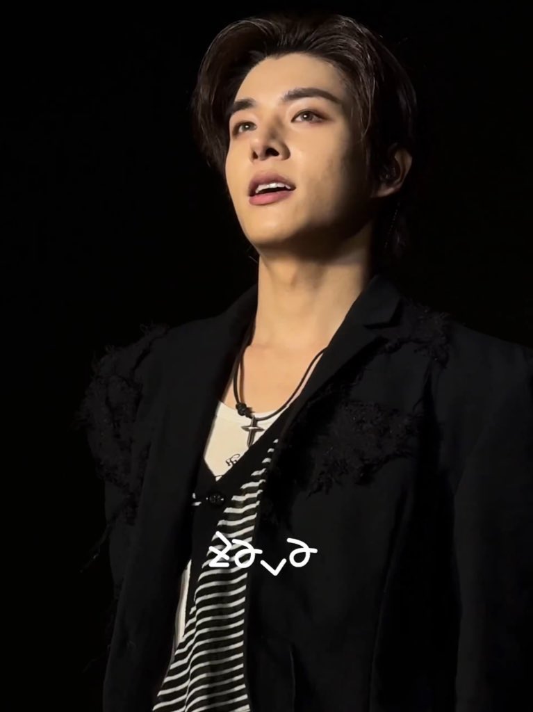 heartis_jake's tweet photo. เราเกือบเสียผุ้ชายที่หล่อขนาดนี้ให้กับมหาลัยสักที่ในนอร์เวย์แล้ว https://t.co/CShyyiHJpw
