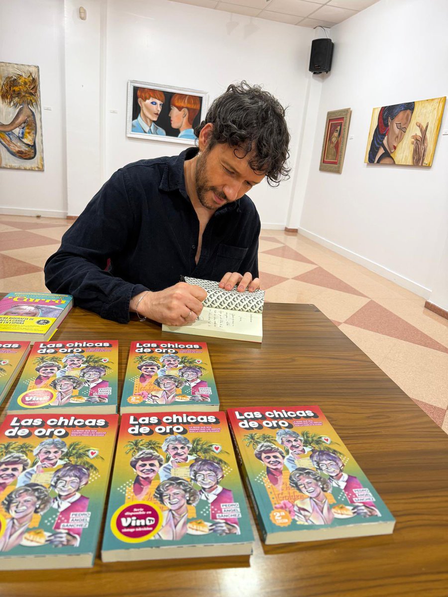 pedroangelsanch's tweet image. Gracias #Elda!! 📚