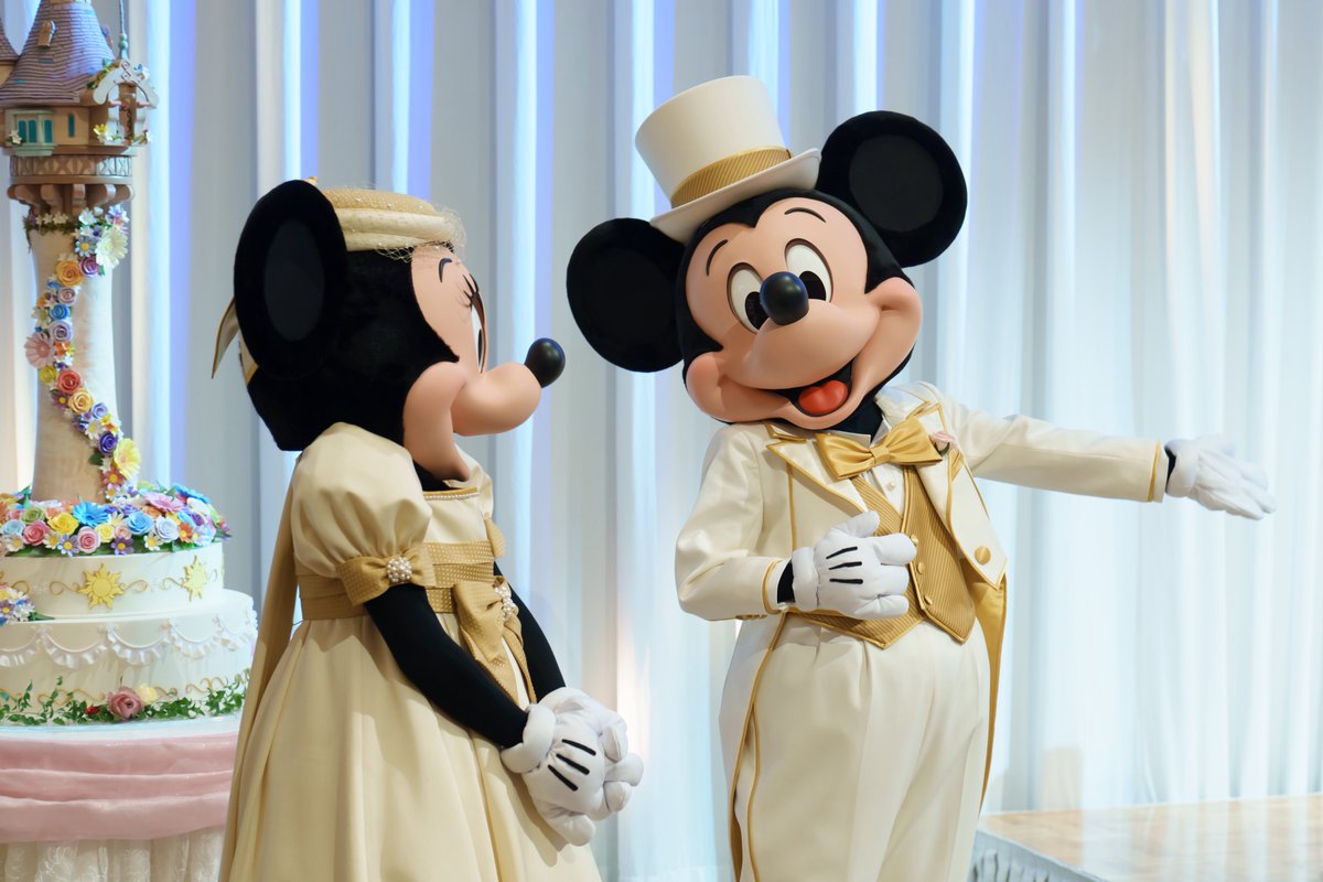 SKYsora_5021's tweet photo. FTWにお呼ばれしました
年パ時代の友人の結婚式で感動して泣きそうになった😭 https://t.co/oN0AWEq03C