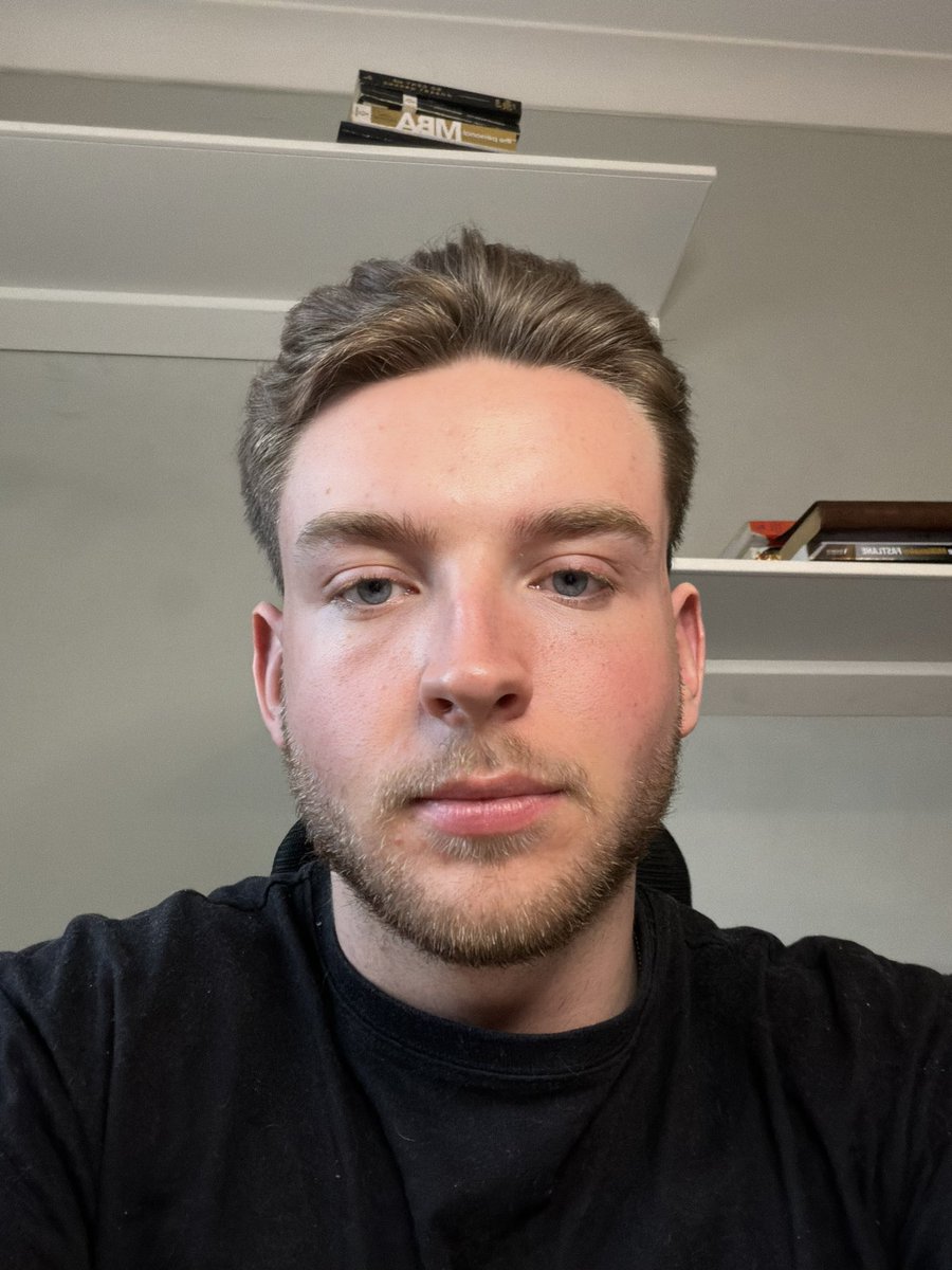 Bolo🐺 tweet media