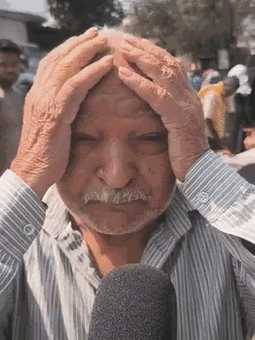 मैं सुबह 6 बजे से लाइन में लगा हूं, मैं हार्ट पेशेंट हूं। एंटीबायोटिक दवाई खाने की वजह से दिक्कत होती है। मेरी एक बेटी है, जो बाहर काम करने के लिए चली जाती है। कैसे मेरी जिंदगी चल रही है, मैं ही जानता हूं। हम तीन दिनों से लगातार आ रहे हैं।

कानपुर में ये कहते हुए 73 वर्षीय हार्ट