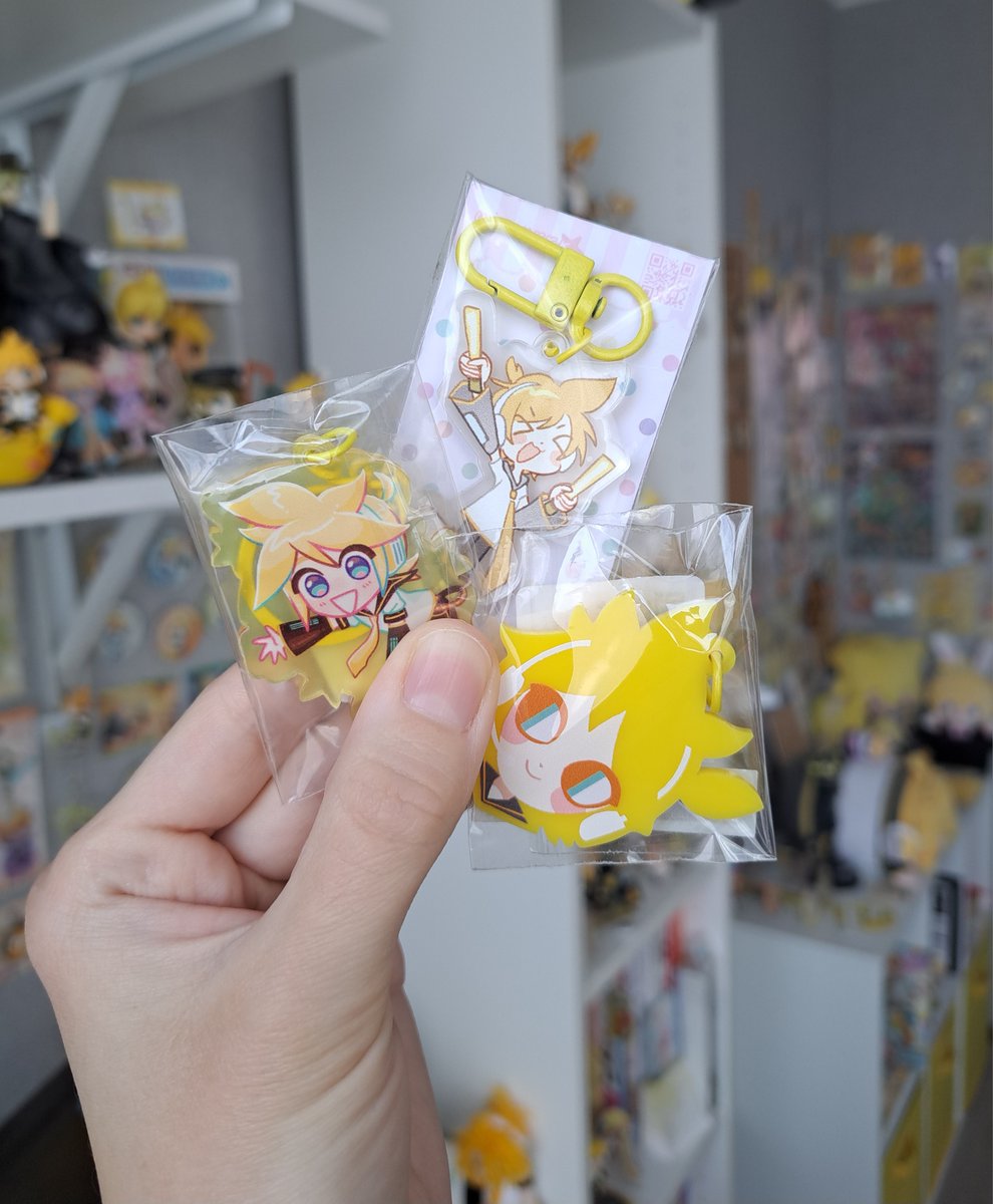 Акаруля tweet media