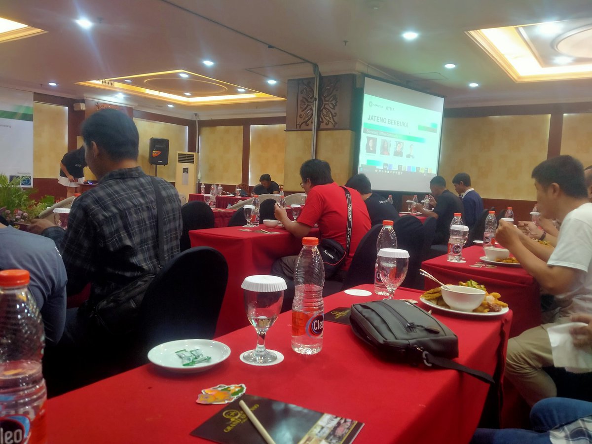 vianlearns's tweet photo. Mantap nihh, Jateng berbuka
Mantle X Bybit di Semarang. dapet makan gratis, dapet ilmu, dapet relasi, joss dah.
#JATENGBERBUKA #CRYPTOKAWAII #MANTLEXBYBITSEMARANG2026 
@Mantle_Official @BybitIndonesia https://t.co/Lte0bkx3ri