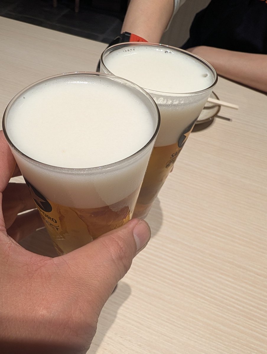 bishi5220's tweet photo. 新大阪のお隣で🍻 https://t.co/c9kA9QTzEo