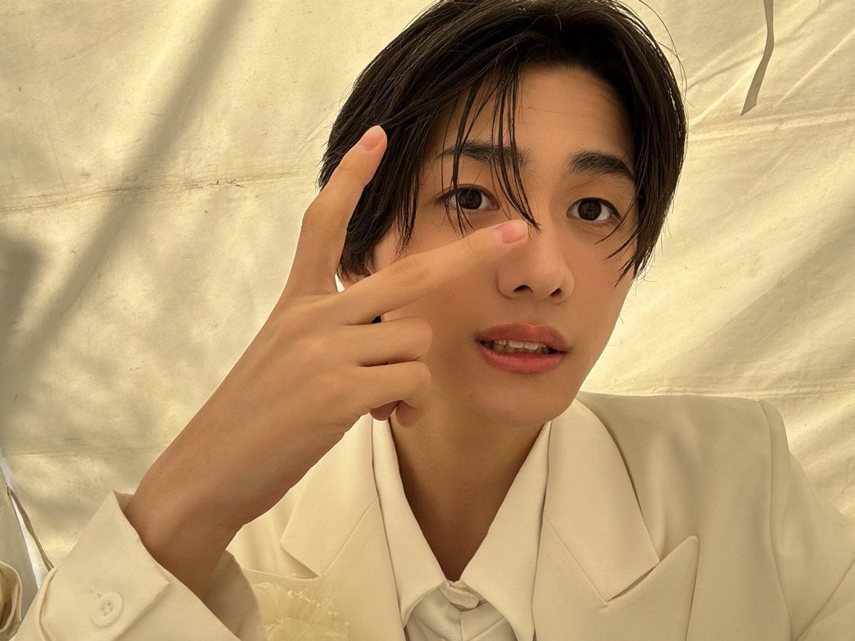 Lienel_official's tweet photo. は蛾さ猫

リリイベありがとうございました！！

芳蛾（はがしゅー）プリンらしい
プレゼントした

明日も来てね

健康第一

#高桑真之 Instagram💛
🔗 https://t.co/ik16km06En

#Lienel
#Lienel_Osyan
#リエネルの思い出 https://t.co/FzKQADJYey