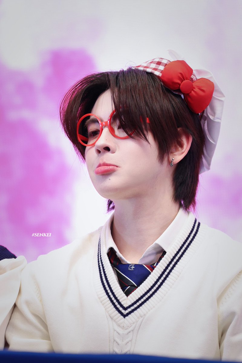 𝗦𝗘𝗡𝗞𝗘𝗜 🐷 tweet media