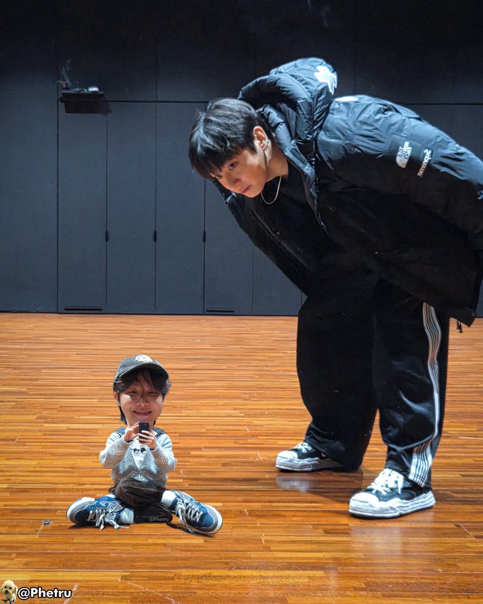 JK (@97jungukk) on Twitter photo 