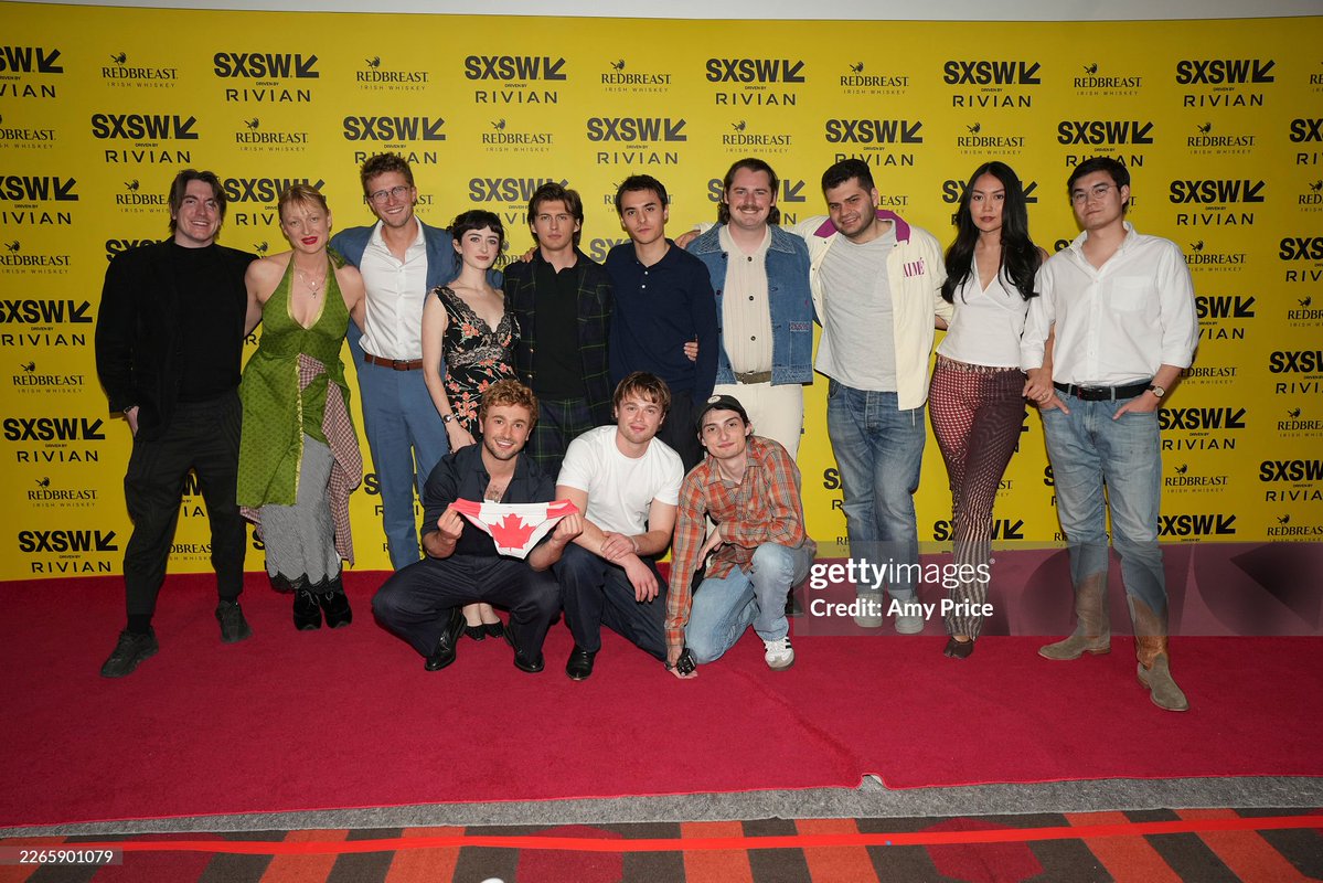 Finn Wolfhard Updates tweet media