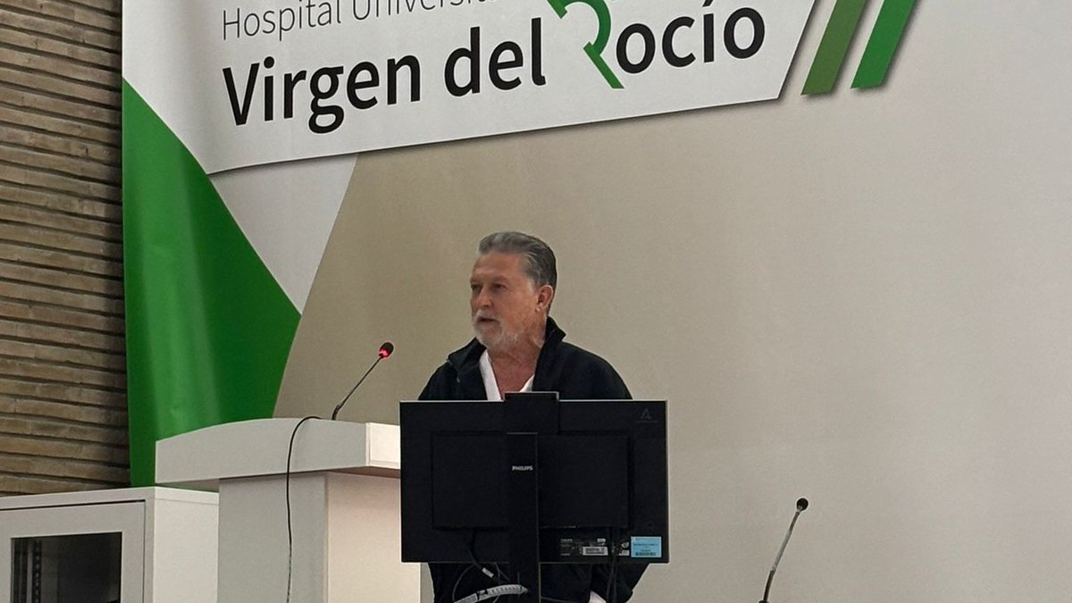 MedInternaHUVR tweet media