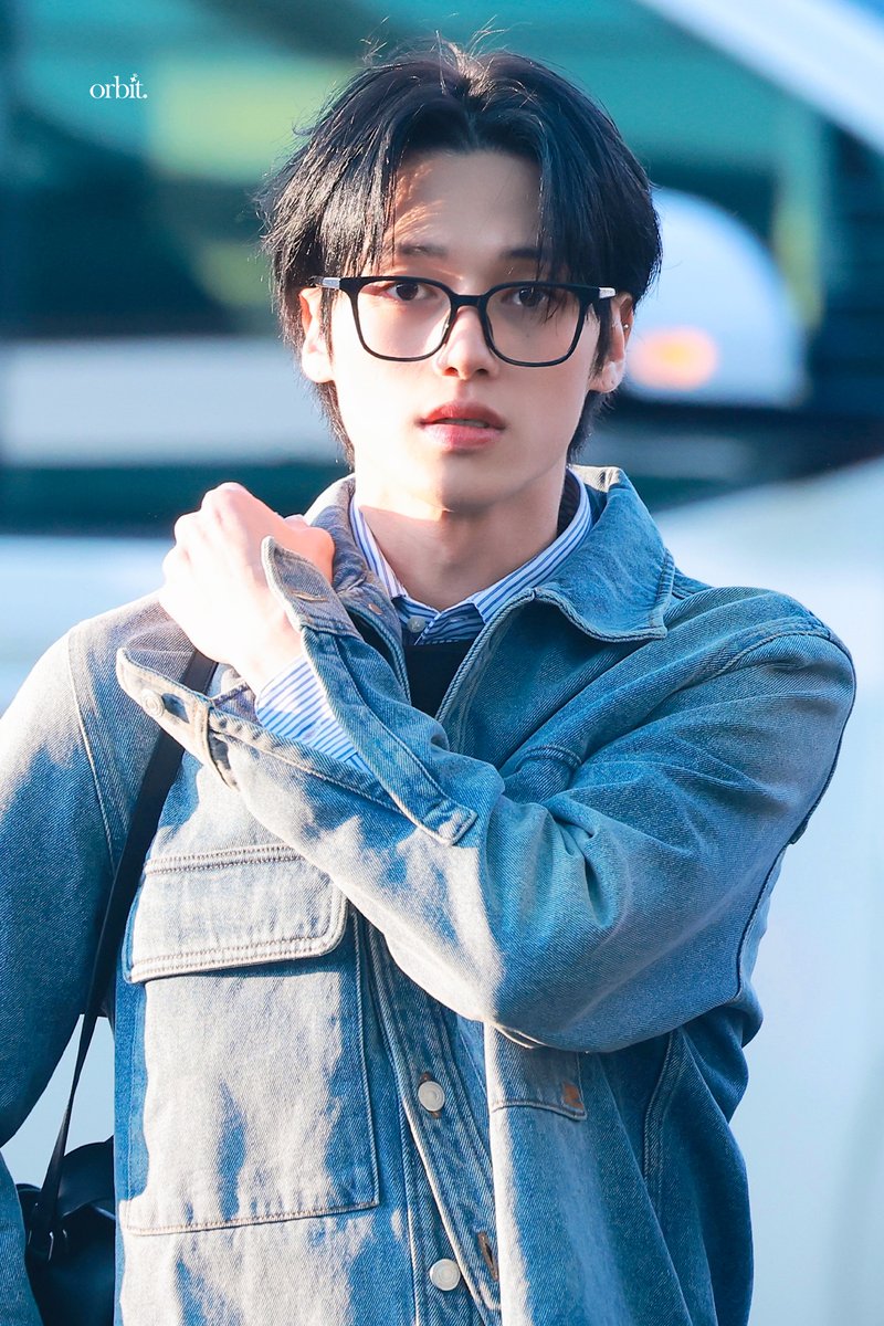 𝒐𝒓𝒃𝒊𝒕. tweet media