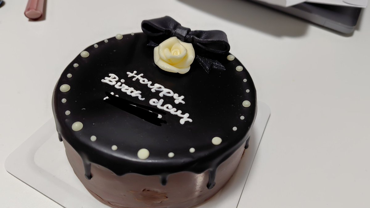 CnoD_pure's tweet photo. 昨日が誕生日でした🎂🎊🎉 
生まれた日に刊行された新聞、科学世紀の旅行チケット、名前入りの小物入れをいただきました！！！！𝑩𝑰𝑮 𝑳𝑶𝑽𝑬

飲みの席もお待ちしております🍻 https://t.co/wUc5YYC5pu