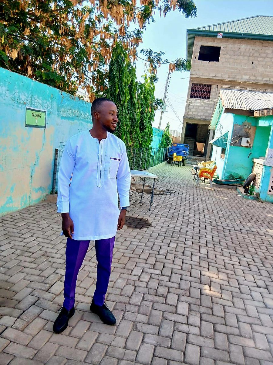 investor tweet media