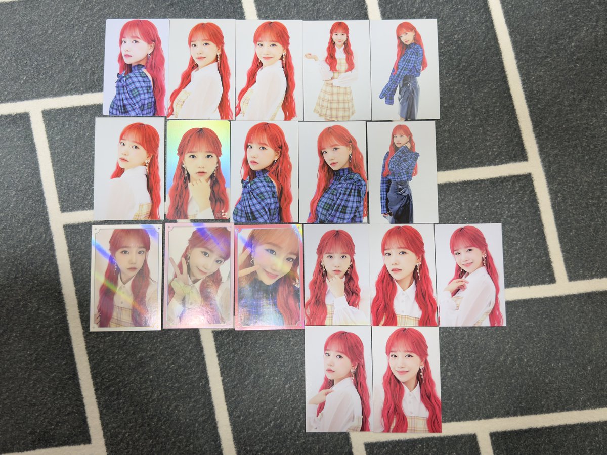 iveive22's tweet photo. 아이즈원포카 양도 중 
가격참고 공방

조유리 유리 일괄 100장
17.0

아이즈원 라비앙로즈 비올레타 피에스타 케타포 
photocard poca izone 
김채원 조유리 최예나 
권은비 이채연 안유진 장원영 
사쿠라 히토미 나코 
강혜원 김민주 
아이브 르세라핌 ive https://t.co/0JLPPtudLH