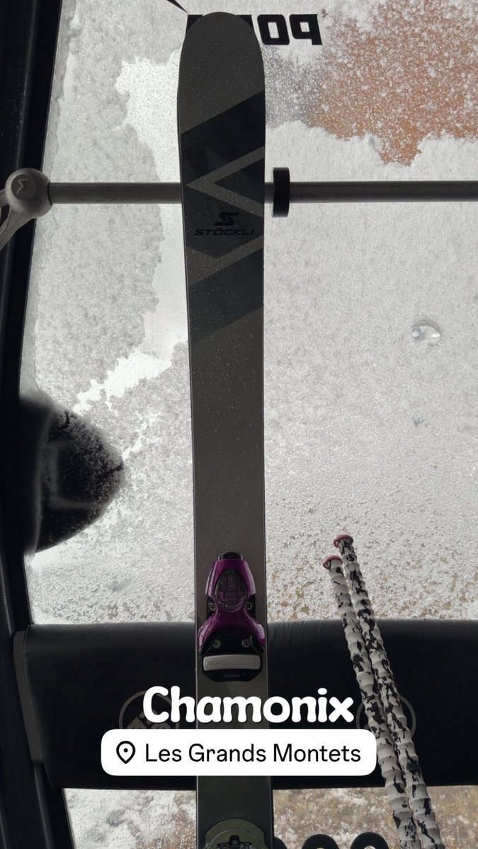 Overlevered_AM's tweet photo. In the Gondy on my way to go have some #hedgefun https://t.co/ltaTbNQ95Z