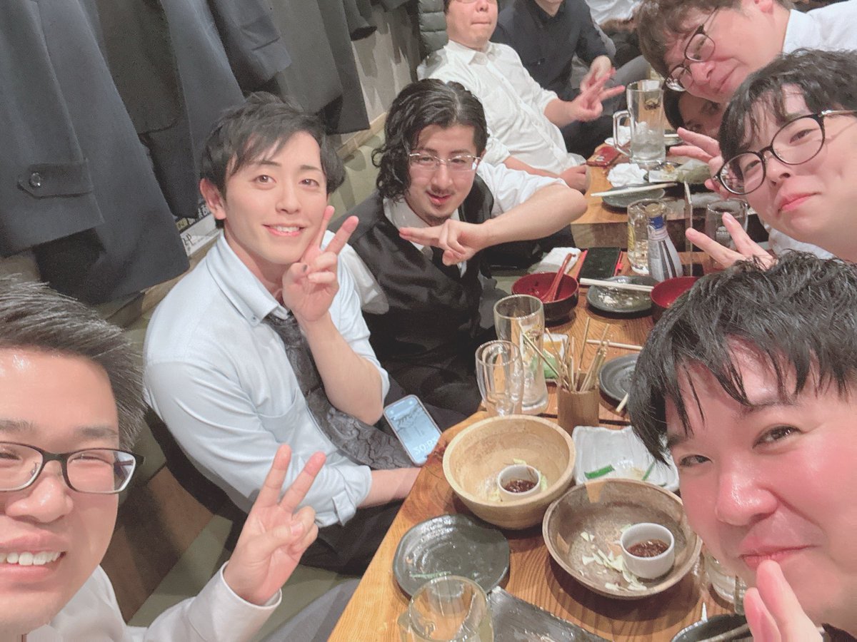 naga_i1991's tweet image. 4113で+16.1ptでした！
初めての本部リーグをプラスで終えられてよかったです！

終わってからはみんなで反省会🍻