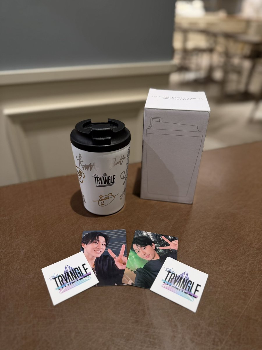 𝐴💛 tweet media