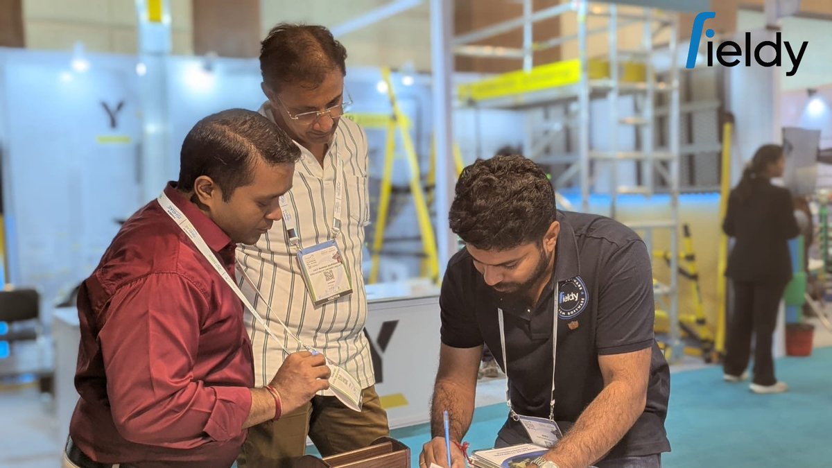 fieldy_software's tweet photo. Fieldy x ACREX India – Day 3 🤩

Great conversations and exciting discussions at the Fieldy stall today!

Still at the expo? Drop by before it ends.
Missed us? Book a demo anytime 🚀

#ACREXIndia #HVAC #FieldService https://t.co/bzv4ip0nhG