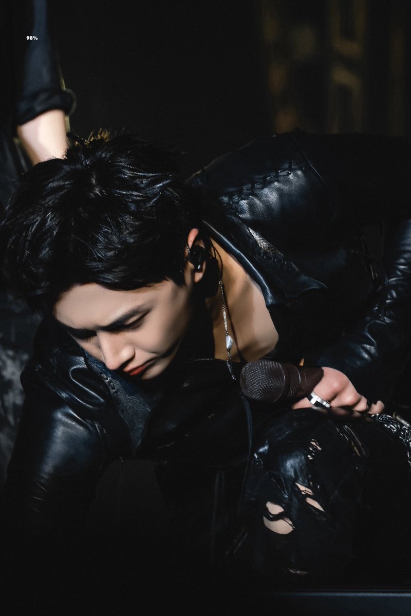 𝟗𝟖% tweet media