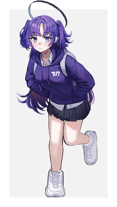 いつものだとオフィス服っぽいのでがくせいぽいのみたい 早瀬ユウカ ブルアカ