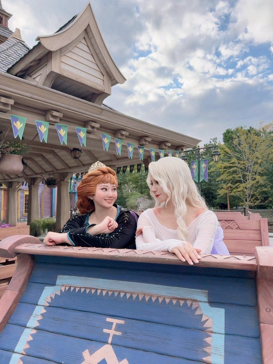 Elena42dHallo's tweet image. Frozen 仮装

日本公開12年目おめでとう✨

#Dハロ仮装
#アナと雪の女王 #Frozen