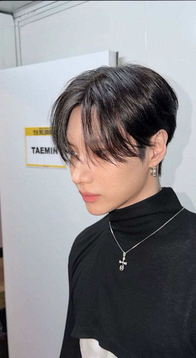 TAEMIN BASE TAEMCHELLA tweet media