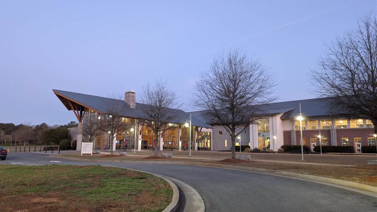 USAS_WW1's tweet image. #Rotary #SmyrnaGa #Atlanta: today I get to represent the Smyrna Rotary Club at the Rotary Leadership Institute learning classes at the beautiful Georgia Highland college, Cartersville, Georgia!