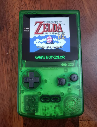 GAMOPAT's tweet photo. [DOSSIER] Genèse et histoire de la Game Boy (1ère partie) https://t.co/kglXgGOxek #FOCUS via @gamopat 
Dossier complet publié, en 10 chapitres ! https://t.co/2s68yMMhJK
