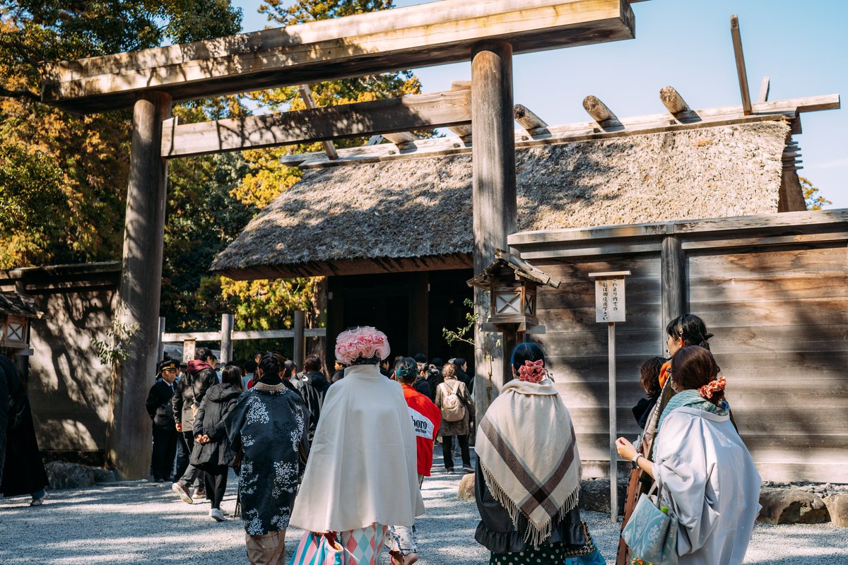 キモノで夫婦岩と伊勢神宮へお出かけ👘
二見浦は初めて行った

フリーパスのこと全然知らなくて、これまですごい損してたかも…

#伊勢神宮 #夫婦岩
#着物コーディネート #着物好きな人と繋がりたい #dendenツアー