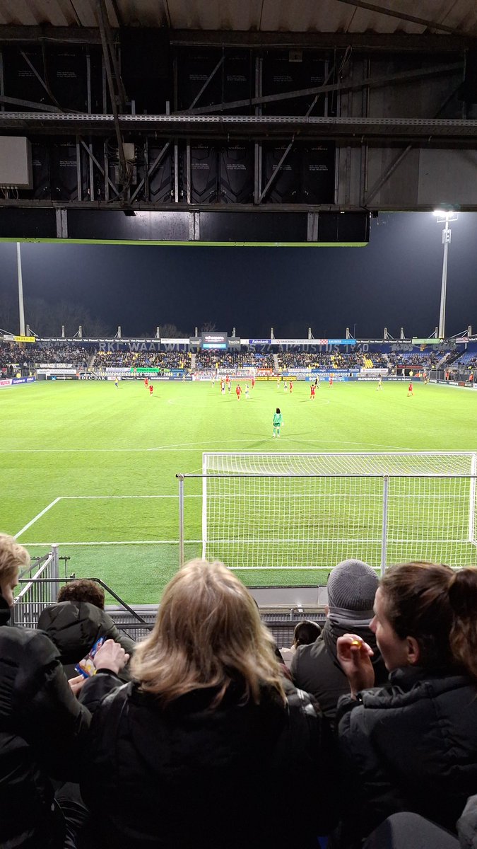 Alex van der Pluijm 💛🖤 tweet media
