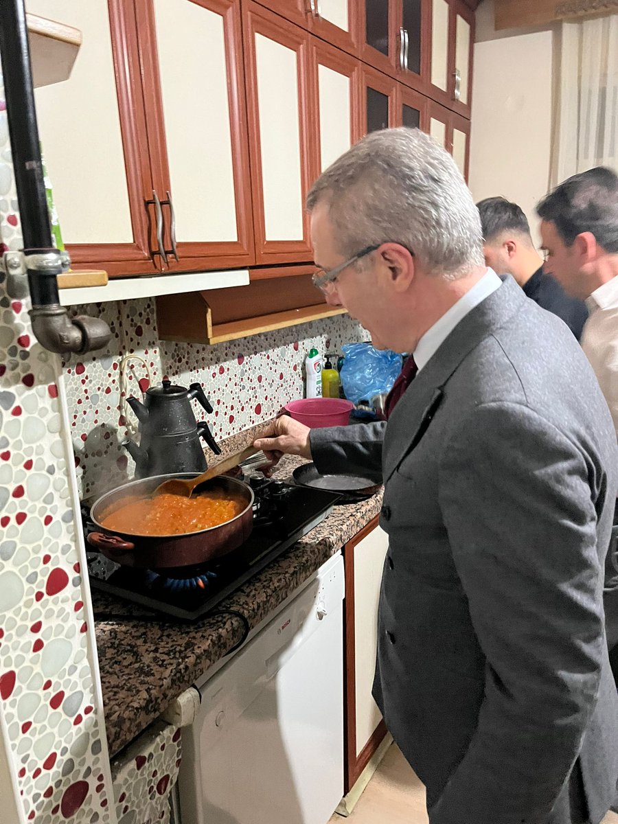 Bülent Osman Osmanağaoğlu tweet media