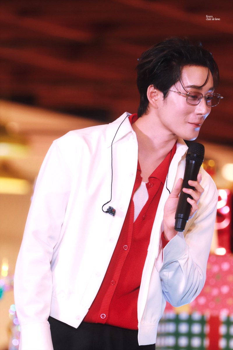 from, clairdelune. tweet media