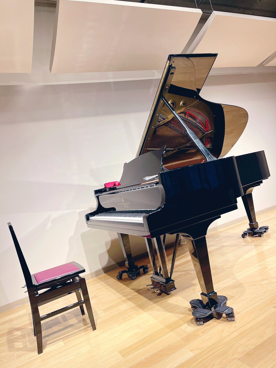 ひかりん tweet media