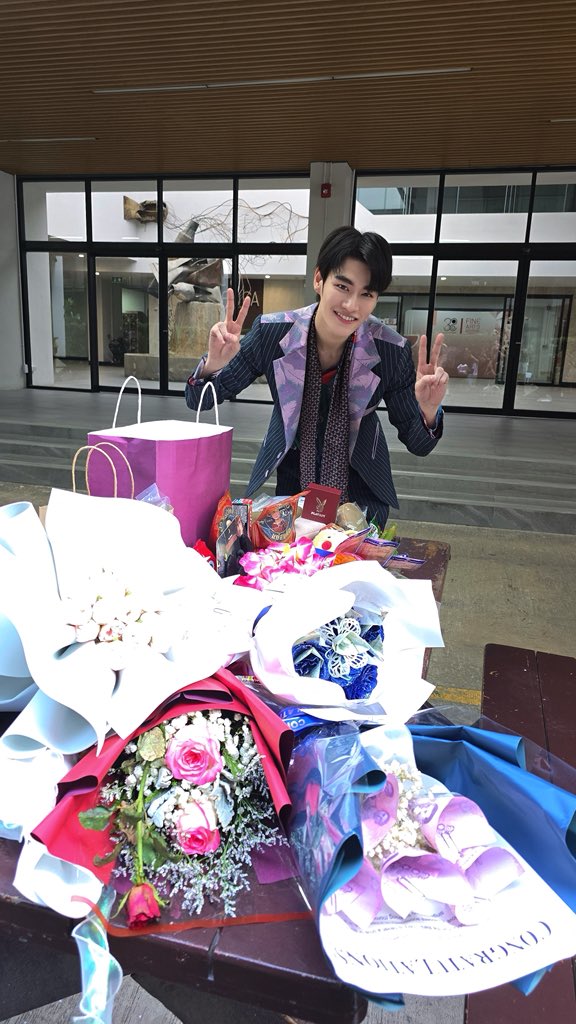 Perth Napat Official tweet media