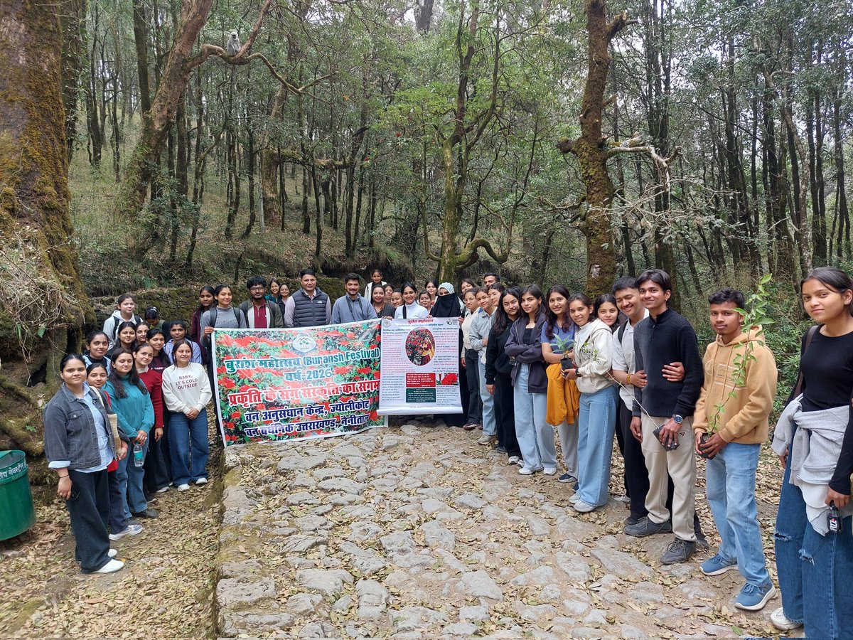 ukfrihaldwani's tweet image. 🌺 When Buransh blooms, the #himalayas celebrate.
Buransh (Rhododendron arboreum) — #uttarakhand state tree that nourishes wildlife, recharges #mountains springs, and colours Himalayan folklore.

Celebrating Buransh Mahotsav — where nature, culture,&amp;amp; #conservation come together