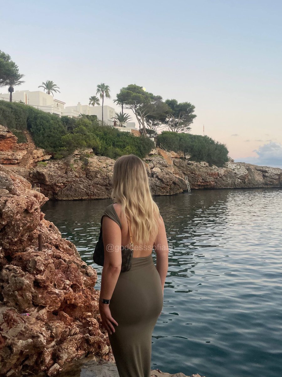 Goddess Sofia | Findom 👑💸 tweet media