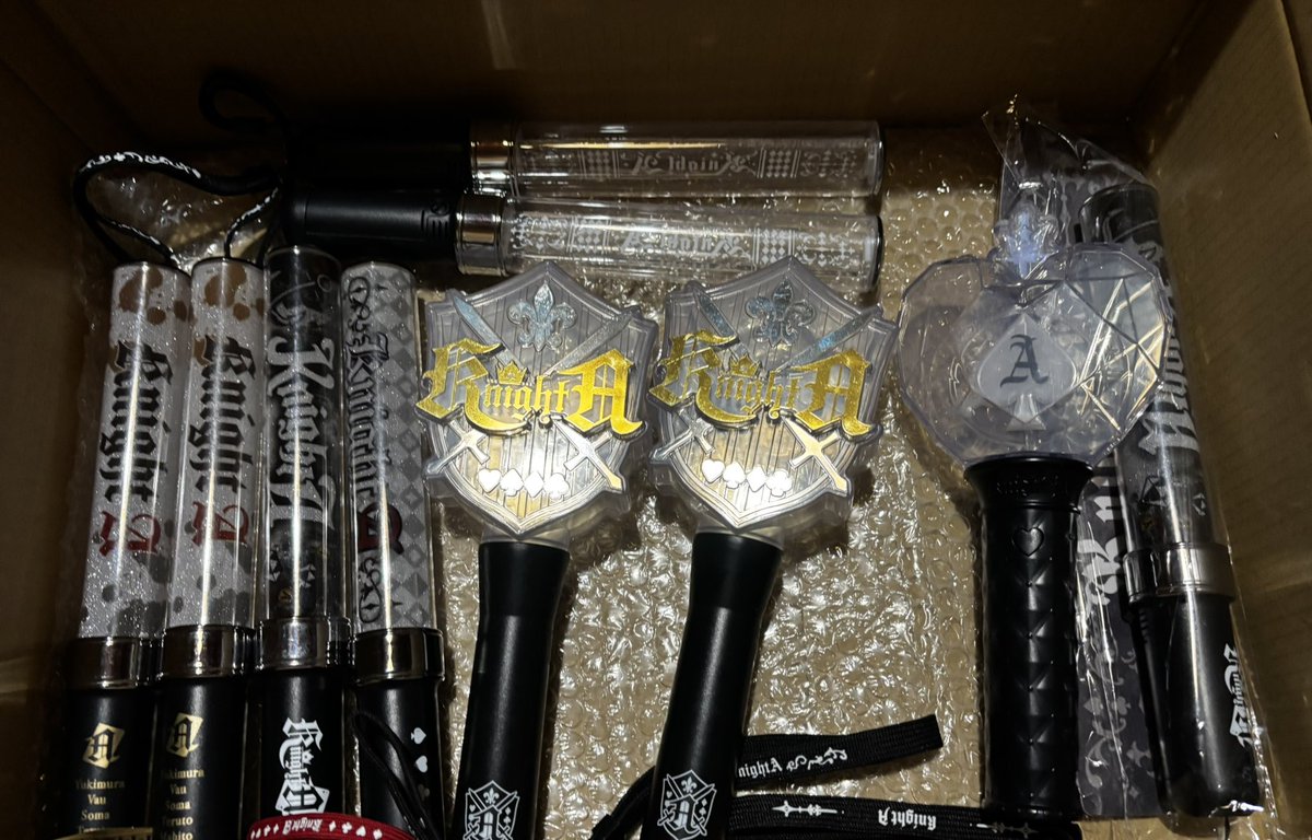 とりひき tweet media