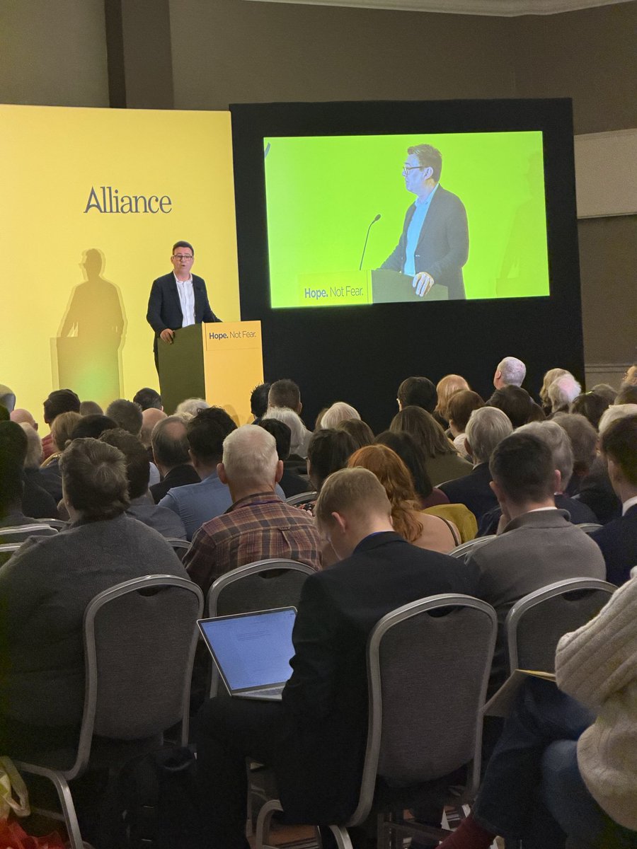 Tim Cairns tweet media