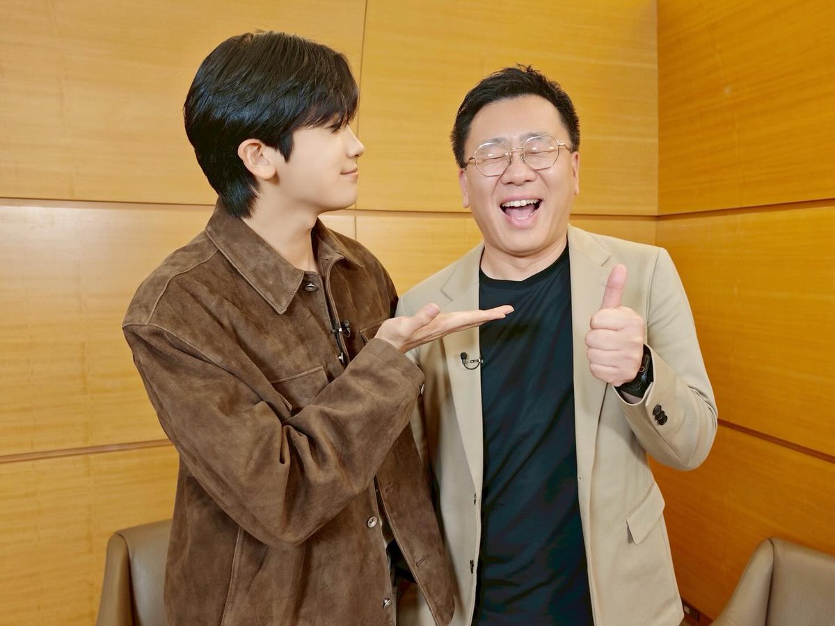 #古家正亨、#パク・ヒョンシク とのあたたかいツーショット…「明日の大阪公演もよろしく」 
#パクヒョンシク  
🔗korepo.com/archives/16459…